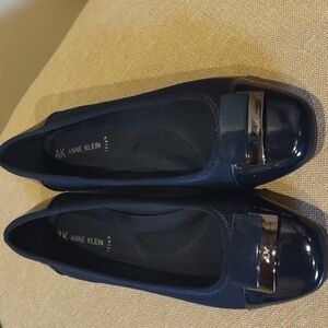 Navy Anne Klein Flats, Flex Stretch, 8.5
